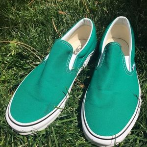Men’s Green Slip-on Vans Size 11.5